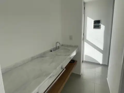 Valparaiso  al 7500