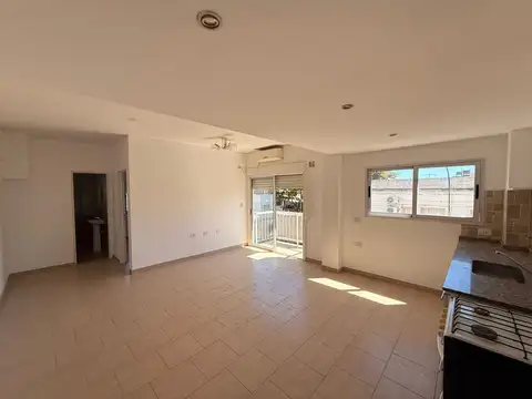 VENTA DEPARTAMENTO 2 AMBIENTES CON BALCON