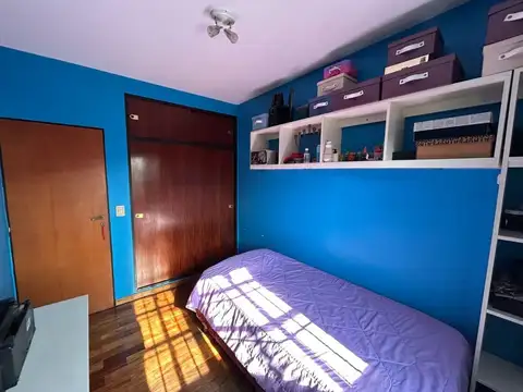 DUPLEX 5 AMBIENTES EN VENTA EN MARTINEZ CON JARDIN