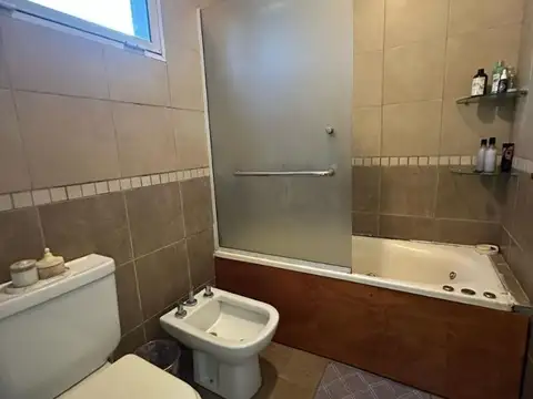 Casa en Venta en San Nicolas de los Arroyos, USD 180.000