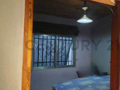 EN VENTA "OPORTUNIDAD" CASA 2 DORMITORIOS - SAN JERÓNIMO SUD