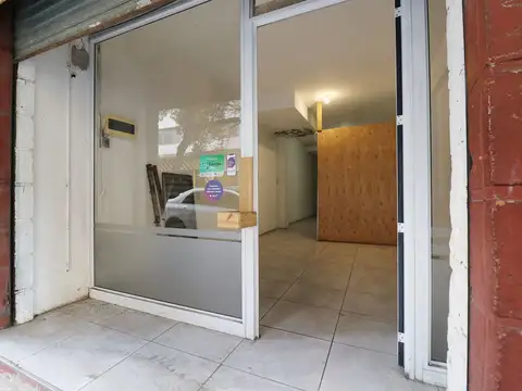 Venta Local comercial a la calle, en Balvanera