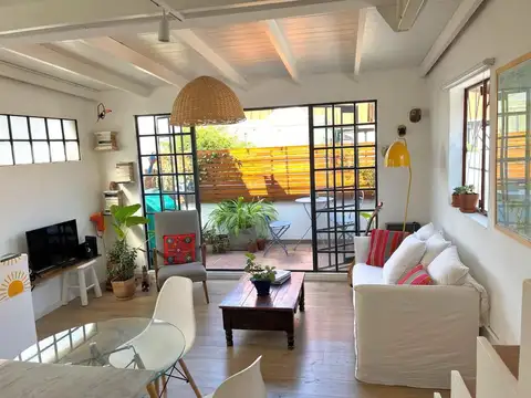 Depto Tipo Casa en Venta 40 años