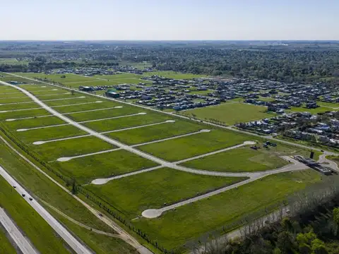 Terreno en Venta en Vida Jardín, Funes