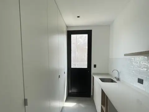 Casa en Venta al Este