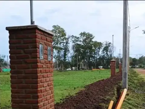 Terreno en Venta en Barrio Fronda, USD 35.000