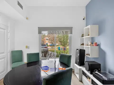 Casa en Venta con 5 cocheras