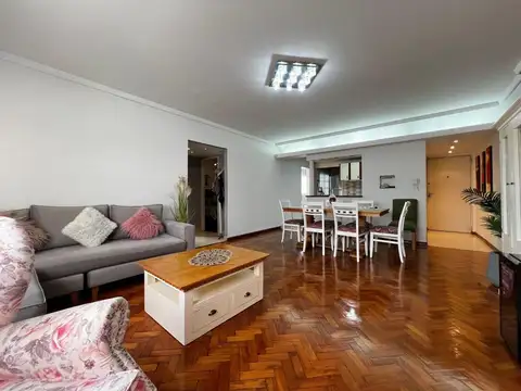 Venta, hermoso e impecable semipiso de 3 ambientes, amplio