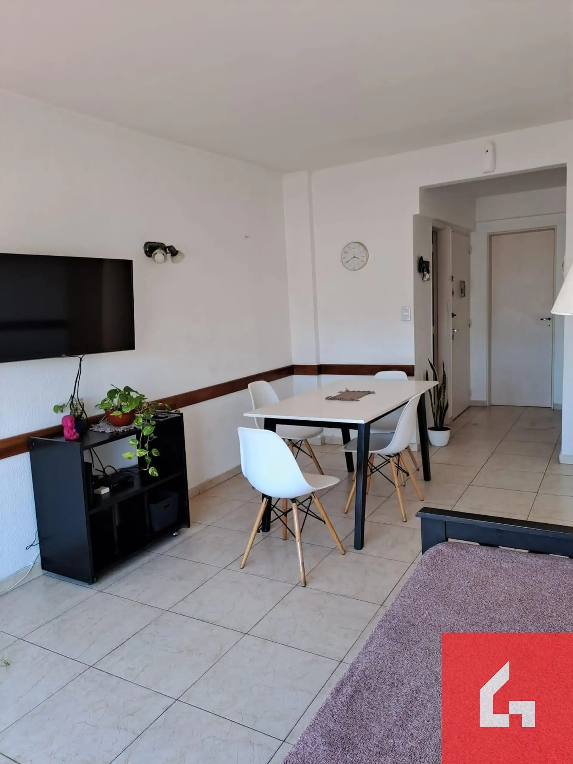 Depto 3 amb, 58m² con cochera y ascensor — Plaza Colón