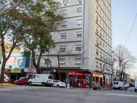 Departamento en Venta de 4 Ambientes en Olivos con Toilette