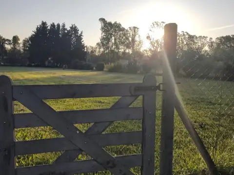 EXCELENTE LOTE EN LAS LOMADAS