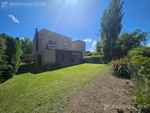Casa en Santa Maria De Los Olivos