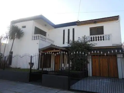 Venta Casa Wilde 5 Ambientes, 4 Dorm, 3 Baños
