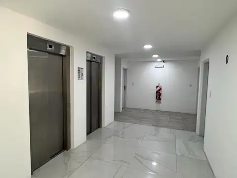 Departamento en Alquiler en Zarate, $ 650.000