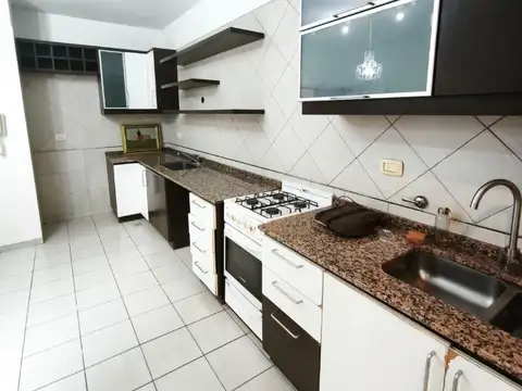 HERMOSO DUPLEX 4 AMBIENTES EN 3 PLANTAS, BOULOGNE