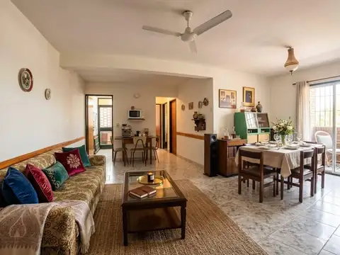 DEPARTAMENTO 2 DORMITORIOS, COCHERA, PATIO BALCON APTO CRED