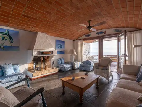 Departamento en Venta de 6 ambientes