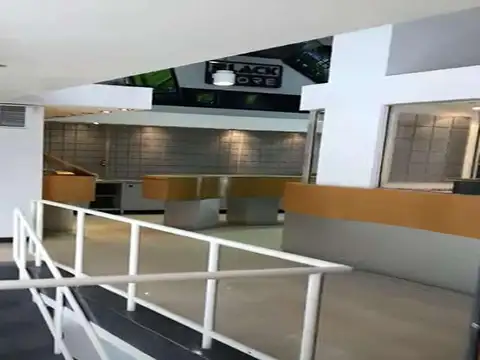 Local en Venta 50 años