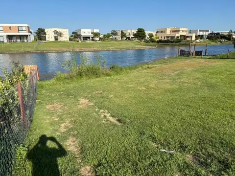 Lote A La Laguna, Barrio Ceibos, Puertos Del Lago 