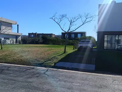 Acacias Puertos del Lago Avenida De Los Lagos