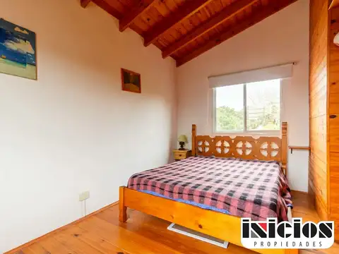 Casa: Yrigoyen N° 2.648 E/ Obligado y Andrade - Nueva Atlántis - C1001