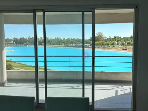 Lagoon Pilar 100