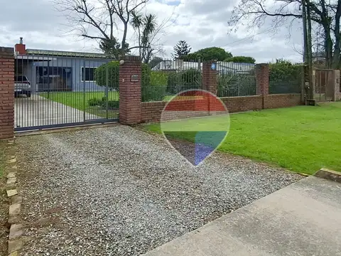 VENTA CASA LOMAS SOLYMAR SUR GRAN JARDIN BARBACOA