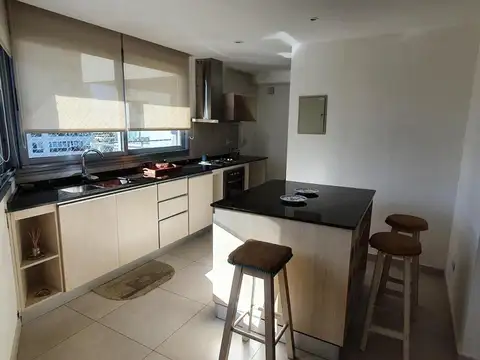 Departamento 4 ambientes con 2 baños