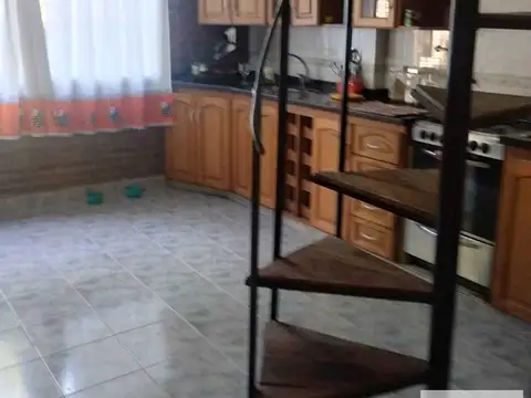 Casa en venta - 2 Dormitorios 1 Baño - Merlo