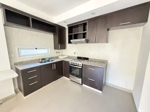 Depto Tipo Casa en Alquiler al Noreste
