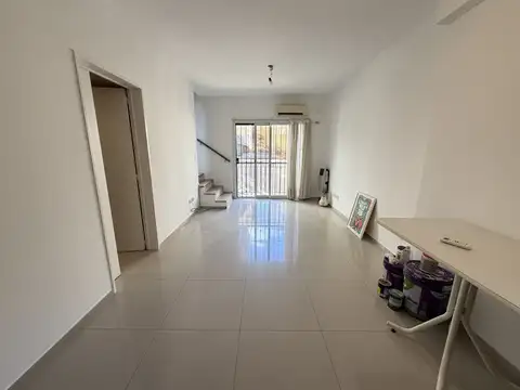 Depto Tipo Casa en Alquiler en Villa Urquiza, $ 1.500.000
