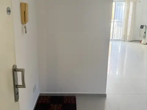 Depto Tipo Casa en Alquiler de 2 dormitorios