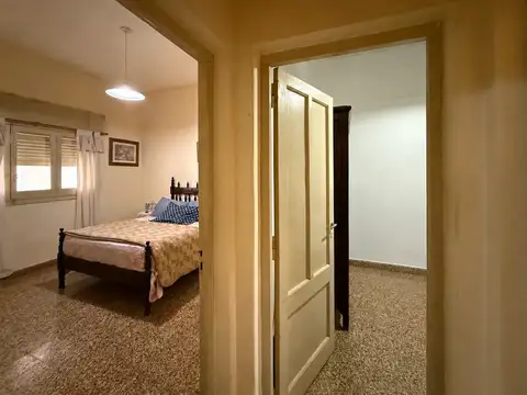 VENTA/PERMUTA: Casa de 2 dormitorios con Patio. Cañada de Gómez.
