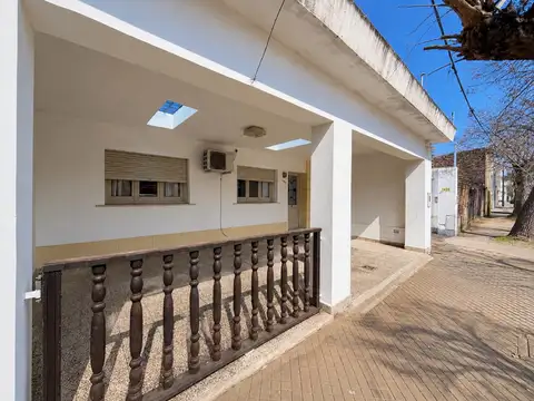 Casa en Venta en Cañada de Gomez, Iriondo