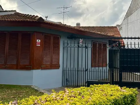 Casa en Alquiler en Lomas de Zamora, $ 1.700.000
