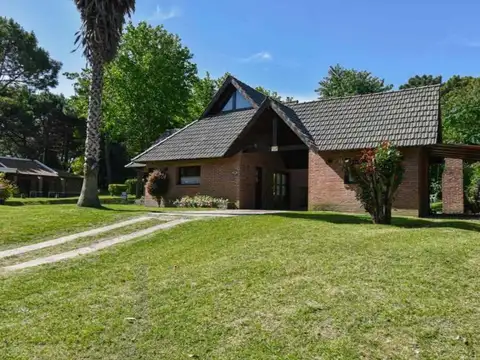 Casa en Venta en Pinamar, USD 260.000