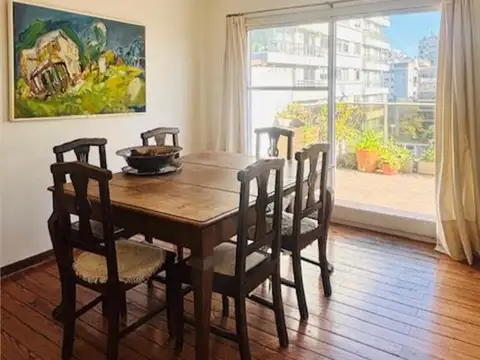 Departamento en Venta de 6 ambientes