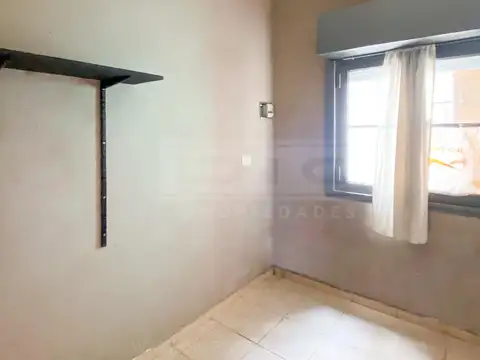 Local en Venta 40 años