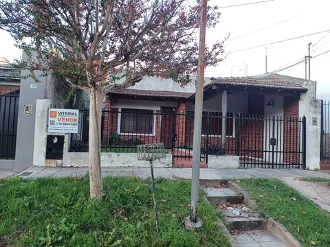 VENTA CASA  3 AMBIENTES +2 AMBIENTES VILLA BALLESTER