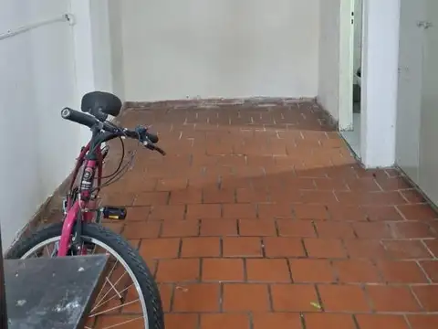 Labarden 2381 , Piso PB