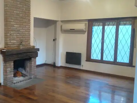 Casa en Venta en San Antonio De Padua, USD 165.000