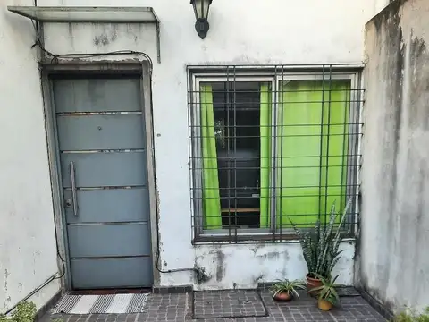 Casa en Venta en Castelar Norte, USD 120.000