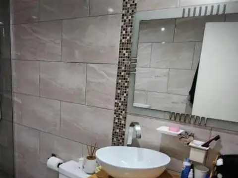 Casa en Venta en Villa Sarmiento, USD 170.000