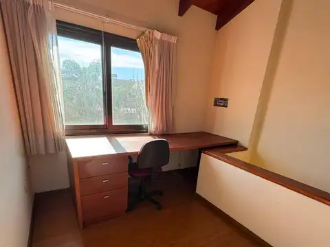 Casa en Alquiler al Norte
