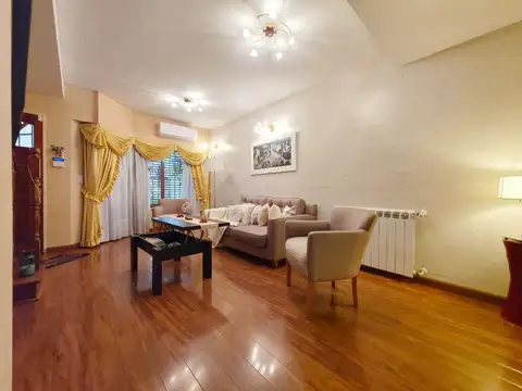 Depto Tipo Casa en Venta 20 años