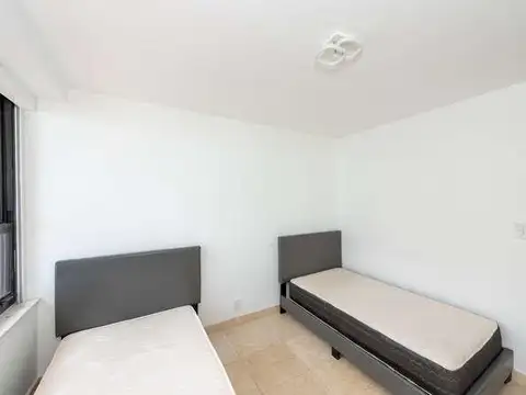 Collins Ave unit #1407