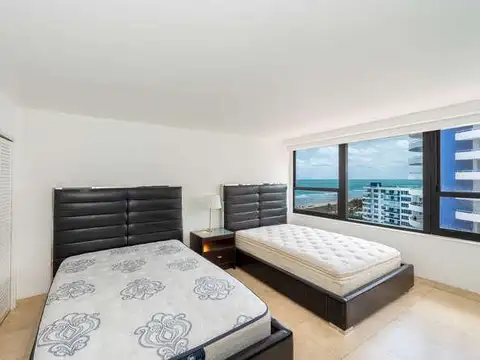 Collins Ave unit #1407