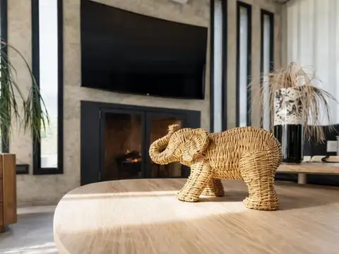 Casa 4 ambientes con 3 baños