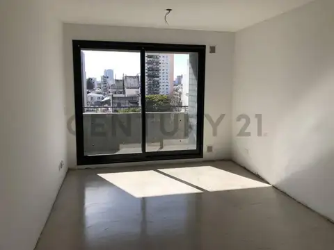 VENTA DEPARTAMENTO 2 AMB. CON RENTA EN FLORES