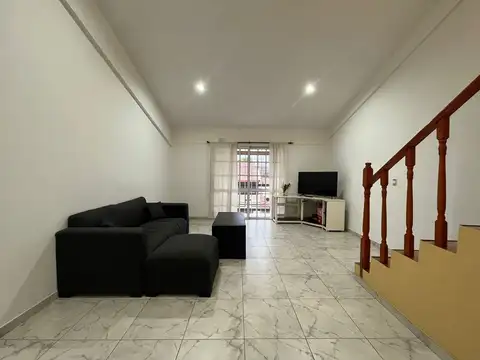 Departamento en Venta en Valentín Alsina, USD 88.000